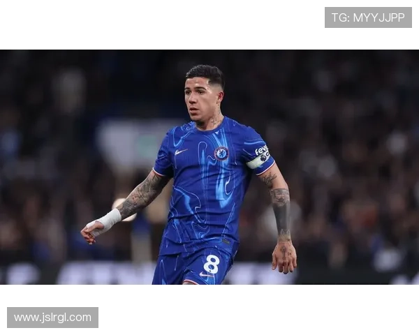 伊普斯维奇足球俱乐部历史与成就：从传统强队到英格兰足球的新星