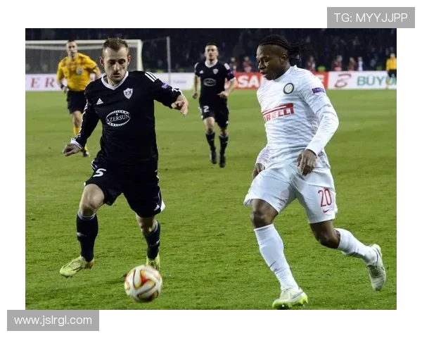 弗赖堡俱乐部:从草根崛起到德国足球新兴力量的崭新篇章 弗赖堡俱乐部:从草根崛起到德国足球新兴力量的崭新篇章