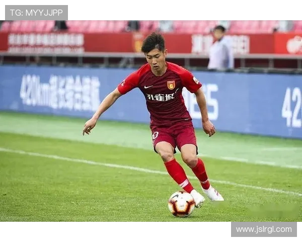 中国女足征战亚洲杯名单公布 高华泽领衔全新阵容迎战劲敌 中国女足征战亚洲杯名单公布 高华泽领衔全新阵容迎战劲敌