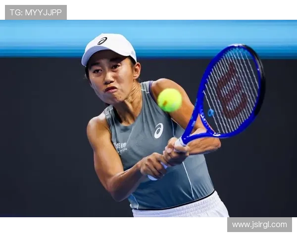 全球网球赛事进入新阶段 多位顶级选手挑战纪录迎接激烈对抗 全球网球赛事进入新阶段 多位顶级选手挑战纪录迎接激烈对抗