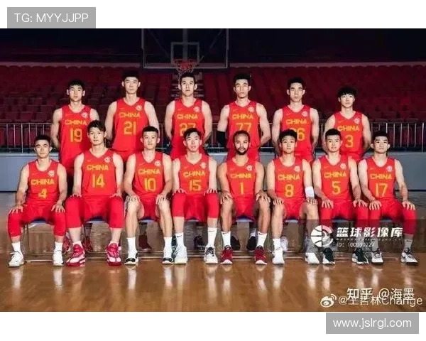 中国男篮全力备战世界杯 小组赛对手强大目标突破历史最好成绩