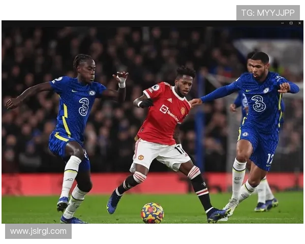 英超新赛季揭幕战激烈上演 曼联迎战切尔西争夺开门红 英超新赛季揭幕战激烈上演 曼联迎战切尔西争夺开门红