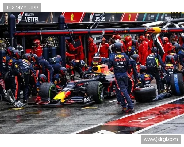 F1赛季精彩纷呈 各车队技术革新与车手对决引发热议