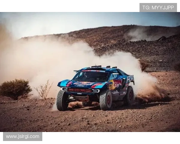 新赛季F1车队实力格局重塑多支强队蓄势待发焦点之战全面升温中