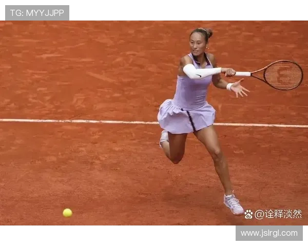 网球赛场风云再起 明星选手激战连连备战大满贯赛事